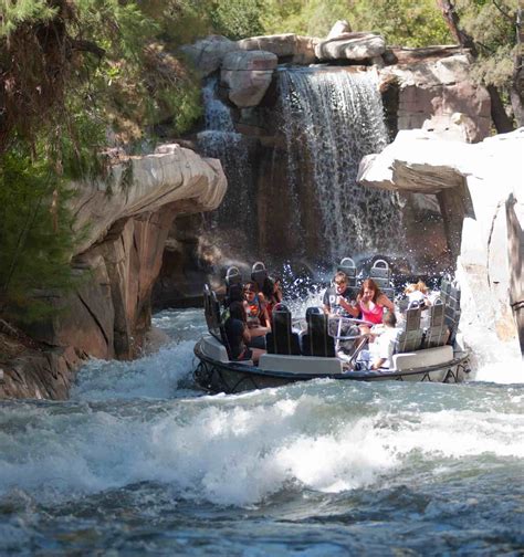 Roaring Rapids: A Heart-Pounding Water Ride at Six Flags Magic Mountain